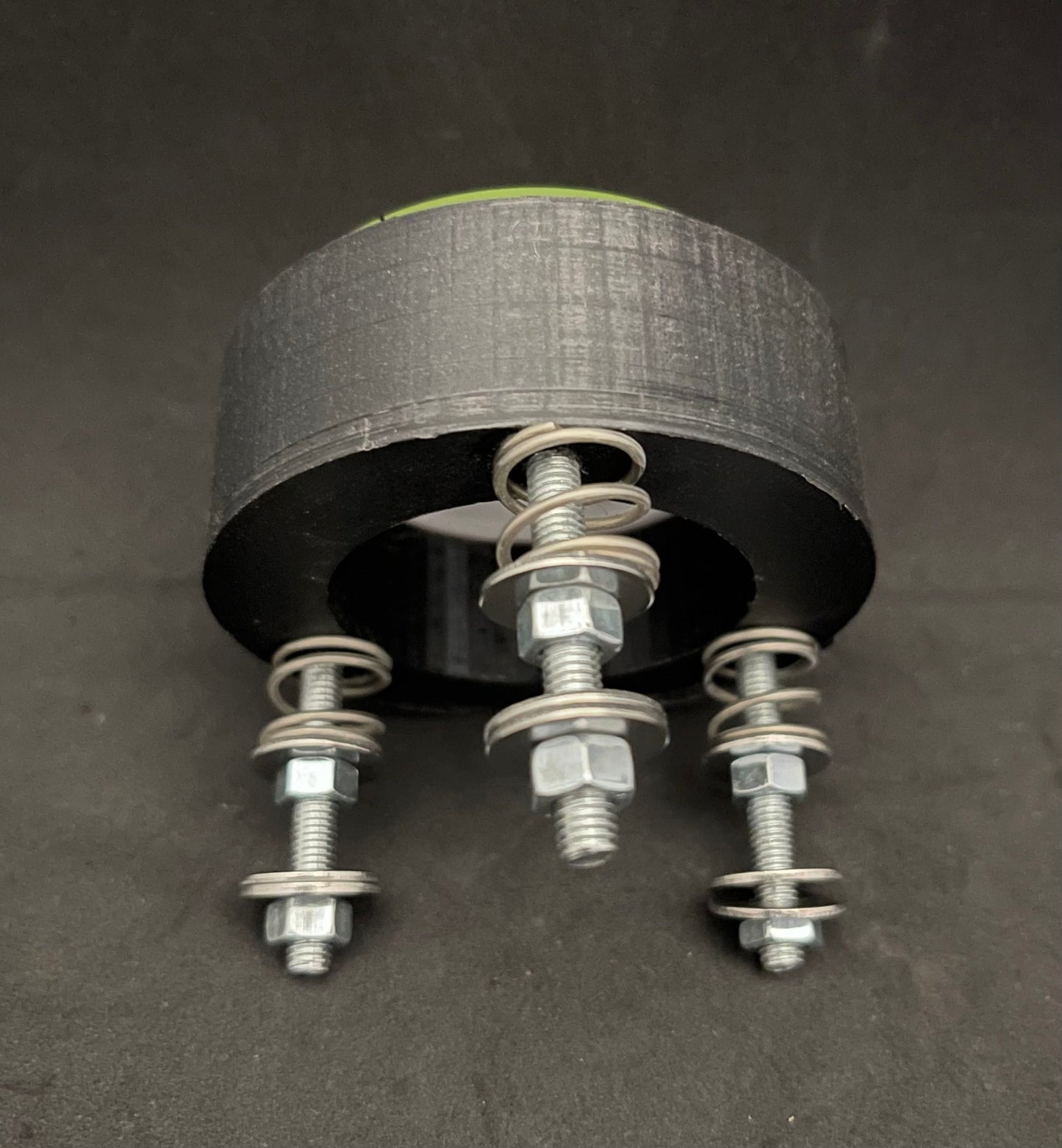 Adjustable Level for Mobile Cranes